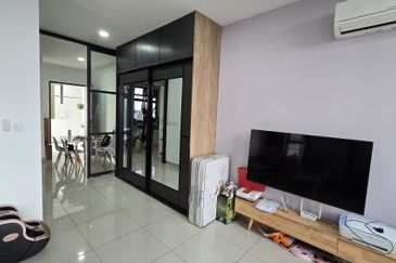 Twin Tower Residence