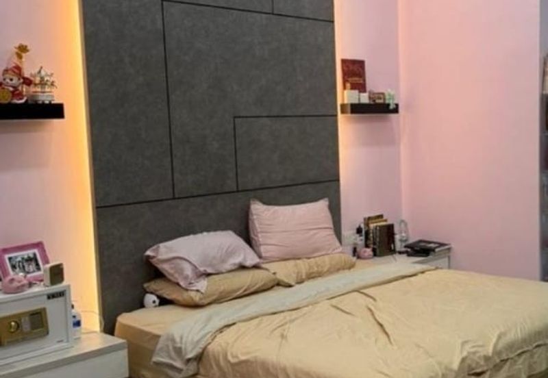 Austin Residence @Taman Mount Austin