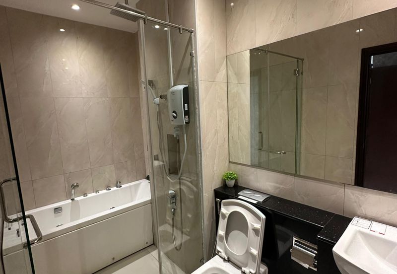 Paragon Suites @ CIQ