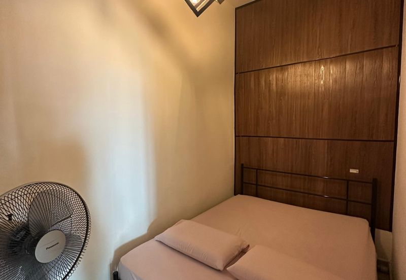 Paragon Suites @ CIQ