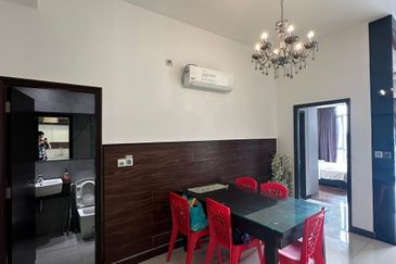 Paragon Suites @ CIQ