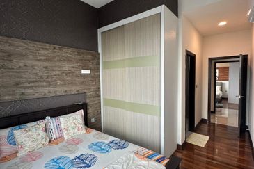 Paragon Suites @ CIQ