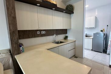 Paragon Suites @ CIQ