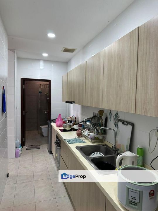 Paragon suite 2+2 Bedroom Fully furnished for sale, Johor, Johor Bahru