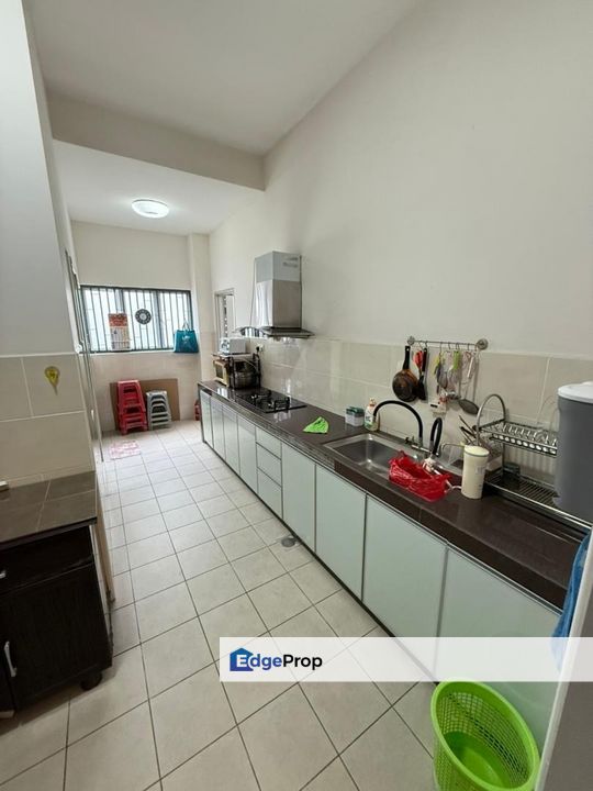 Horizon hill renovated superlink house for sale, Johor, 