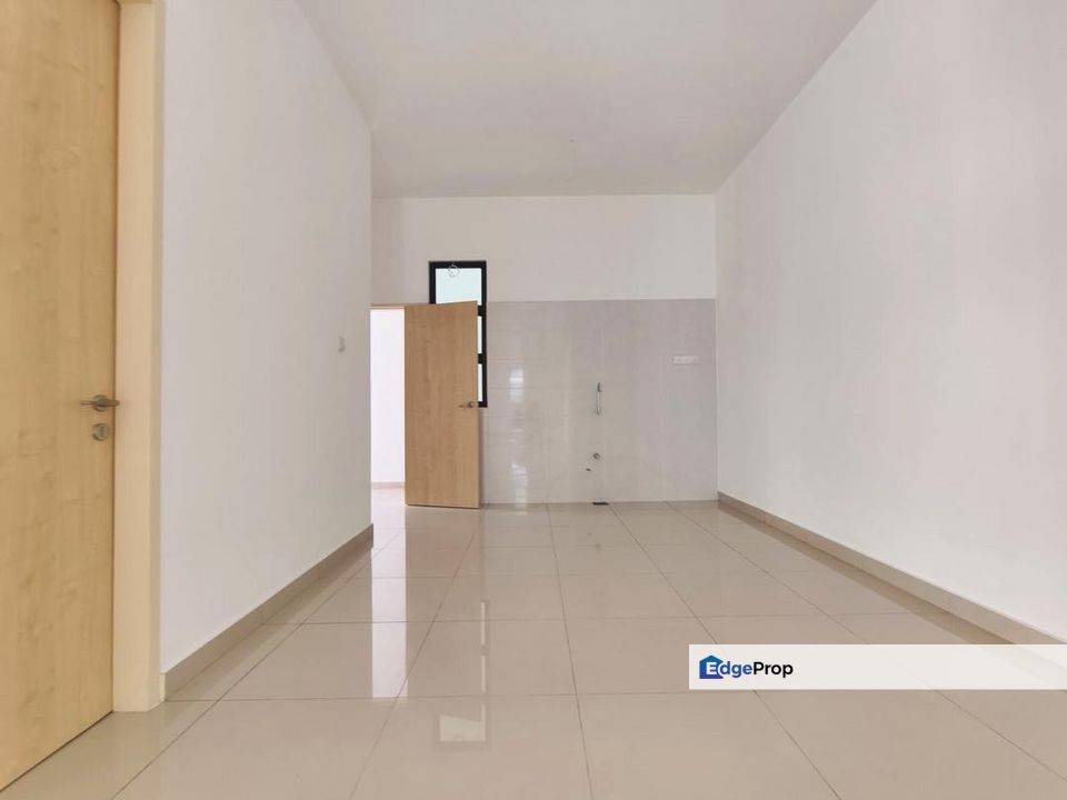 Taman Mount Austin Cluster house For Sale, Johor, Johor Bahru