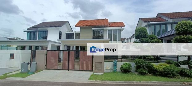 Taman impian height Double Storey Semi D For Sale, Johor, Skudai