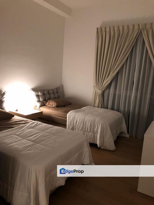 Southern Marina Residences 2+1 Seaview unit For Sale, Johor, 