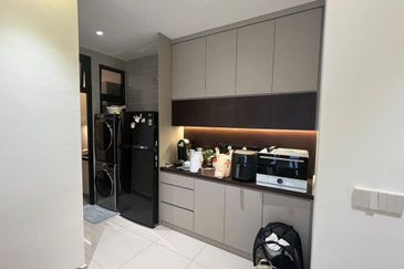 Twin Tower Residence