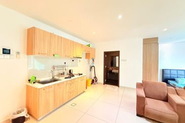 KSL D Esplanade, Taman Century