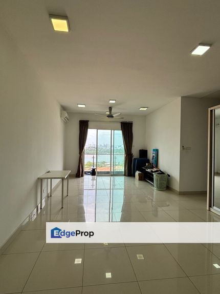 Skysuite @ Meldrum Hills 3bedroom unit For Sale, Johor, Johor Bahru