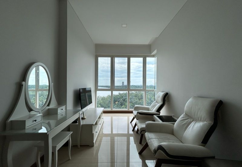 Puteri Cove Residences