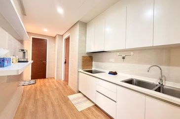 The Astaka @ 1 Bukit Senyum