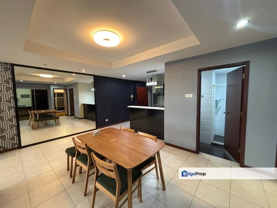 Molek Pine 2 3 Bedroom unit For Sale, Johor, Johor Bahru