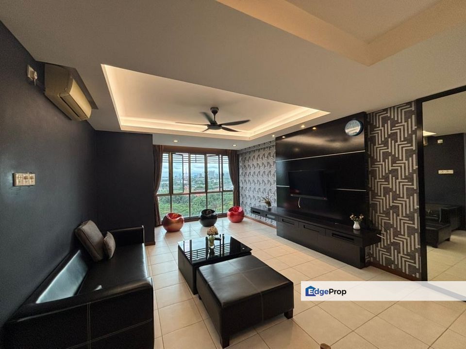 Molek Pine 2 3 Bedroom unit For Sale, Johor, Johor Bahru