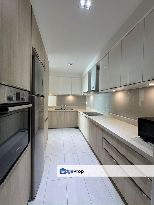 Southern Marina Residence 2+1 unit Seaview unit For Sale, Johor, 