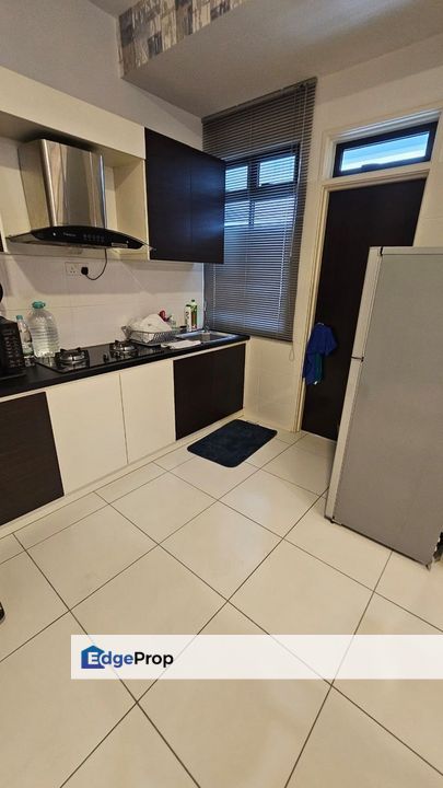 Sky view Residences 2Bedroom unit for sale, Johor, Bukit Indah