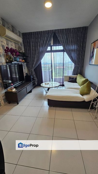 Sky view Residences 2Bedroom unit for sale, Johor, Bukit Indah