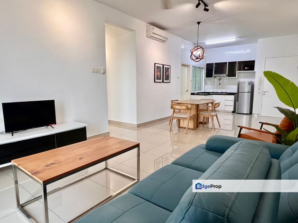 Nusa height fully furnished 3bedroom unit For sale , Johor, Gelang Patah
