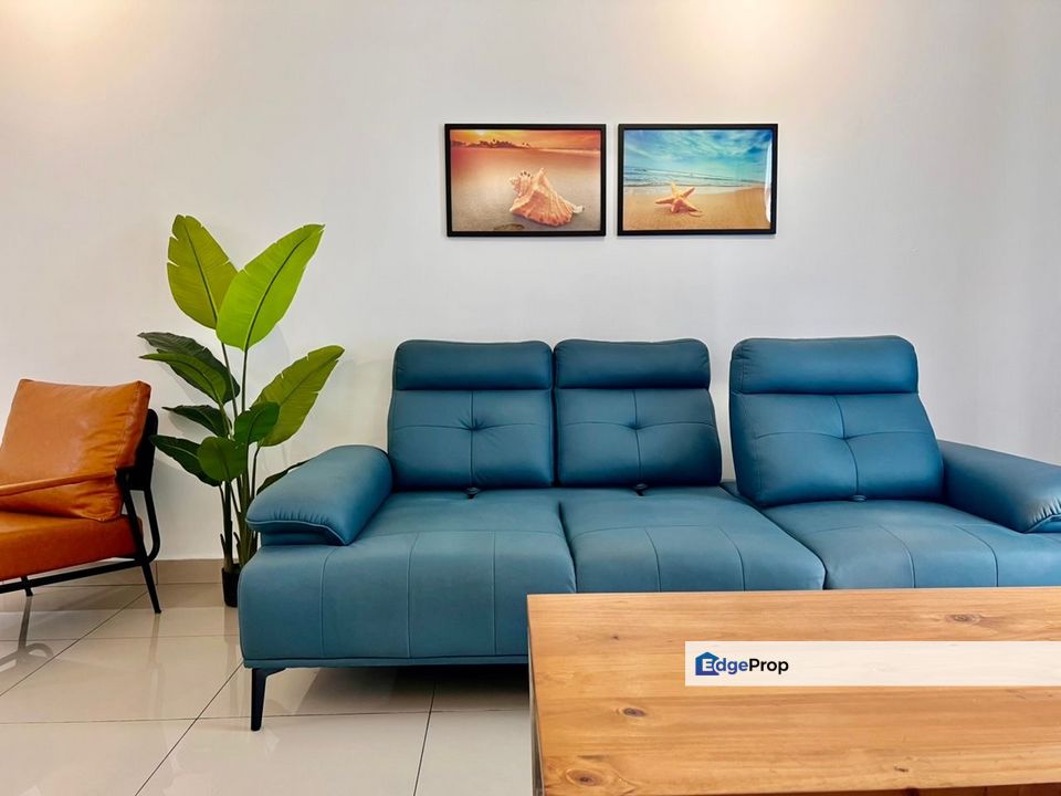 Nusa height fully furnished 3bedroom unit For sale , Johor, Gelang Patah