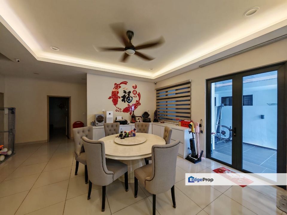 Taman Glenmarie @ Mount Austin cluster unit for sale, Johor, Johor Bahru