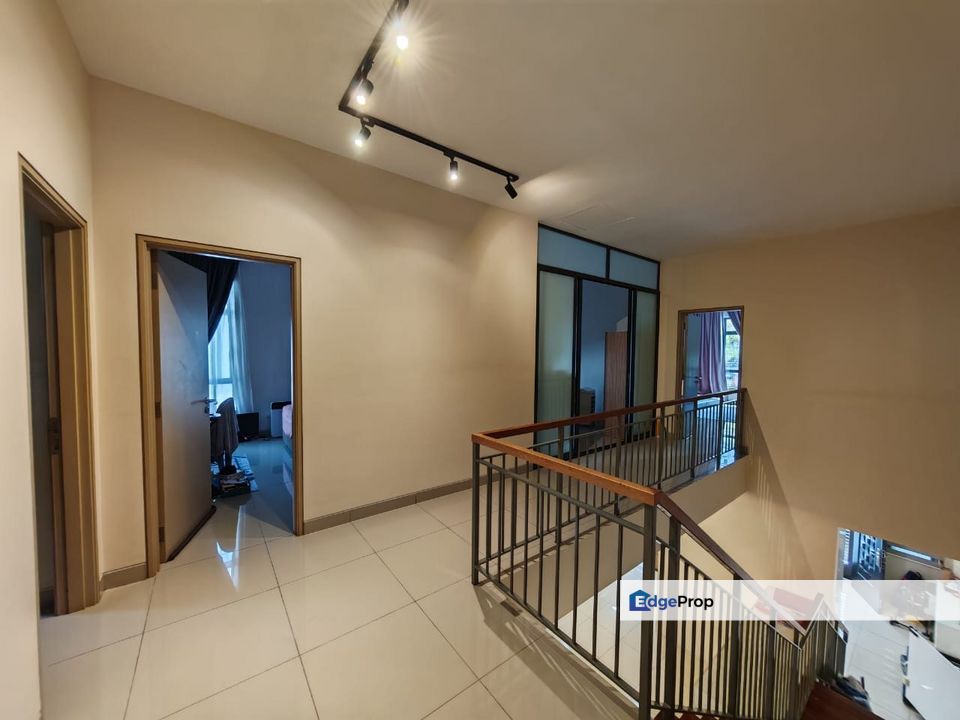 Taman Glenmarie @ Mount Austin cluster unit for sale, Johor, Johor Bahru