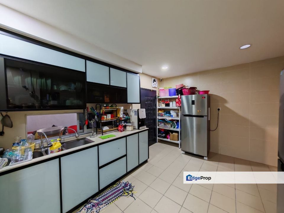 Taman Glenmarie @ Mount Austin cluster unit for sale, Johor, Johor Bahru