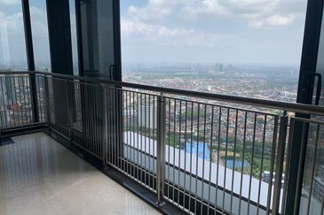 The Astaka @ 1 Bukit Senyum