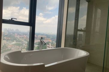 The Astaka @ 1 Bukit Senyum