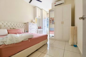 Double Storey Super Link House Horizon Hills For Sale  