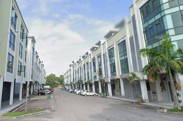 Jalan Gelang Patah