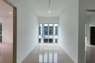 Austin Residence @Taman Mount Austin