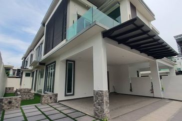 Austin Residence @Taman Mount Austin