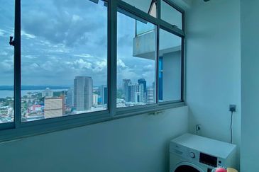 SKS Habitat Apartment, Larkin