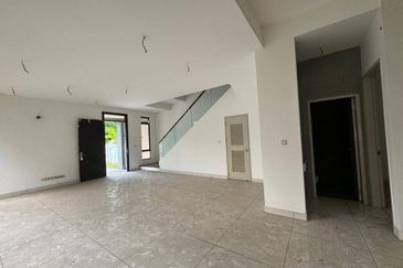 The Canal Garden South, Horizon Hills