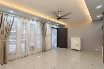 Lolite @ Seri Austin