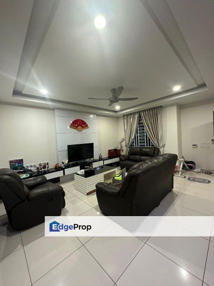 Luxurious Living: 2-Storey Cluster House on Jalan Sutera Pulai, Taman Sutera Utama, Johor, Skudai