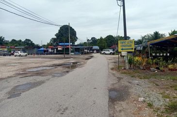 Gelang Patah Commercial Land For Sale