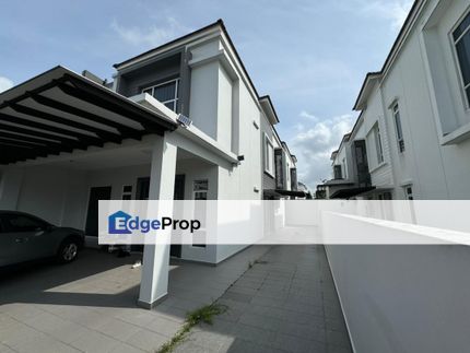 Calidora Double Storey Cluster House Setia Tropika For Sale , Johor, Setia Tropika