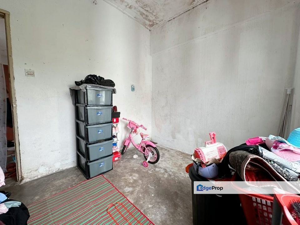 Taman Molek Johor Bahru Flat Blok L For Sale, Johor, Johor Bahru