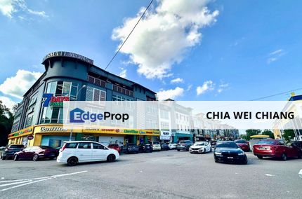 Nusa Bestari Jalan Bestari 8/2 3-Storey Endlot, Johor, 