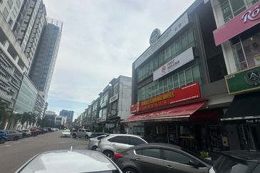 Taman Austin Heights