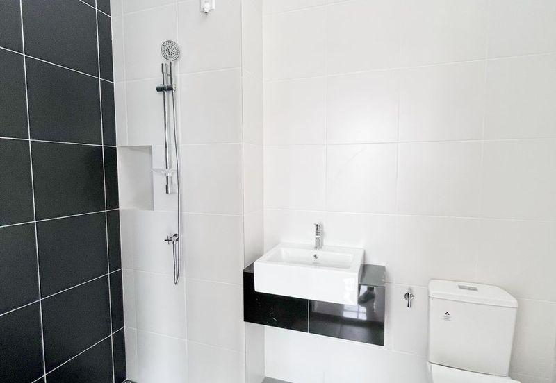 Tate Dalton @ Eco Botanic 2