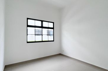 Tate Dalton @ Eco Botanic 2