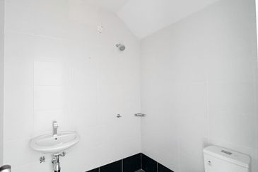 Tate Dalton @ Eco Botanic 2