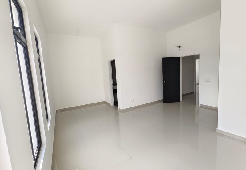 Tate Dalton @ Eco Botanic 2