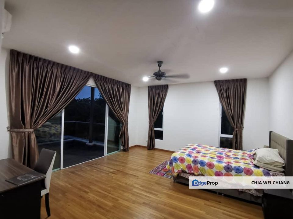 Senibong cove @ Isola Villas 3 Storey Linked Bungalow For Sale, Johor, Masai