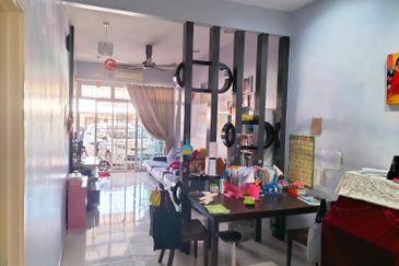 Austin Residence @Taman Mount Austin