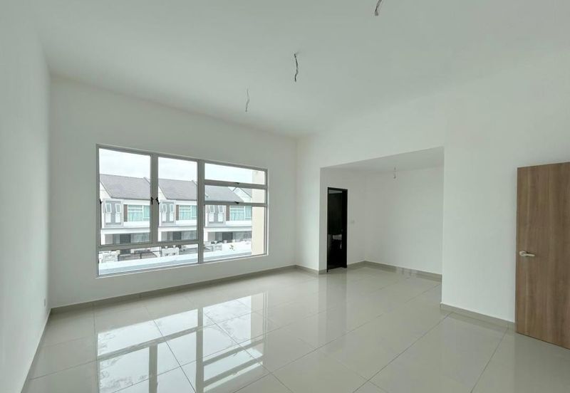 Iconia Garden Residence @ Taman Impian Emas