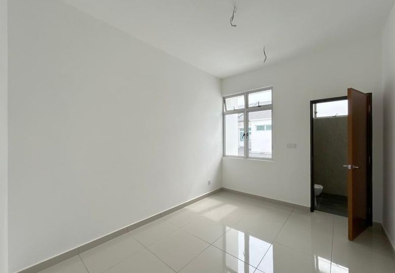 Iconia Garden Residence @ Taman Impian Emas